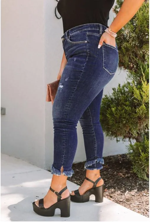 Plus Size Mid Waist Skinny Raw Hem Jeans