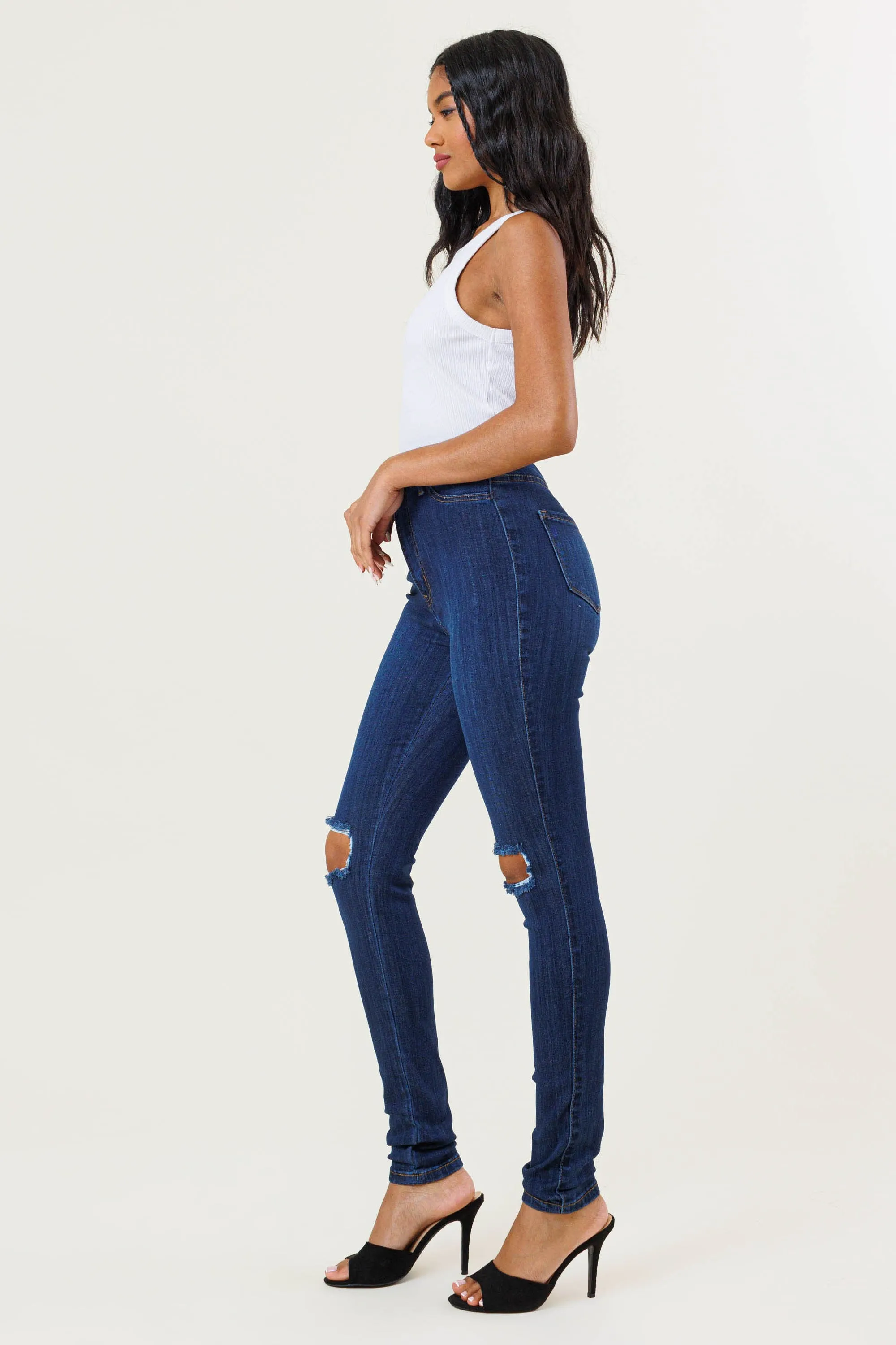 Wonder Skinny Jeans